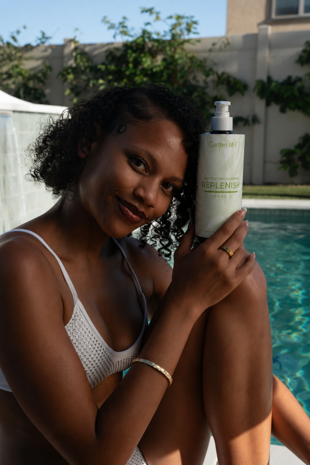 Replenish moisturizing shampoo